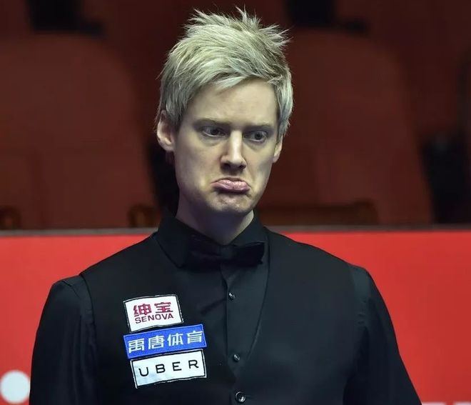 充满了无与 充满了无与